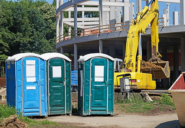 Best Portable Restroom Servicing (Cleaning and Restocking)  in Clute, TX